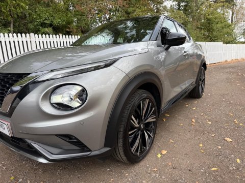 Nissan Juke 1.0 DIG-T Tekna+ DCT Auto Euro 6 (s/s) 5dr 10