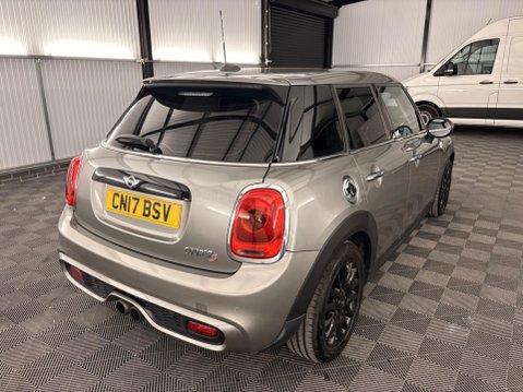 Mini Hatch 2.0 Cooper S Euro 6 (s/s) 5dr 49