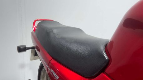 Honda NTV 1992 49K SPARES OR REPAIR CLASSIC PROJECT BIKE 600CC 23