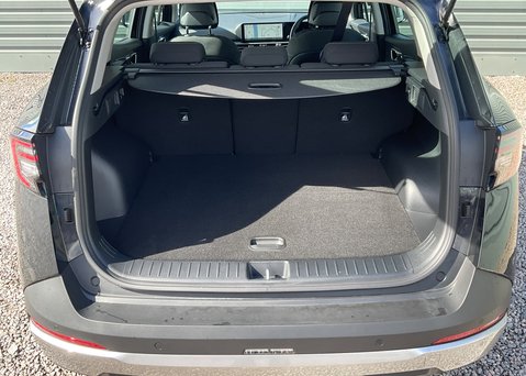 Kia Sportage Pure 1.6 T-GDi 17