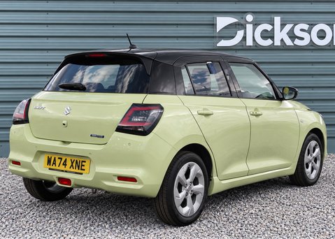 Suzuki Swift 1.2 Mild Hybrid Motion 4