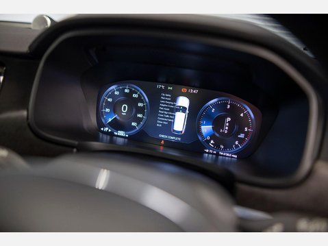 Volvo V90 2.0 D5 PowerPulse Auto AWD Euro 6 (s/s) 5dr 12