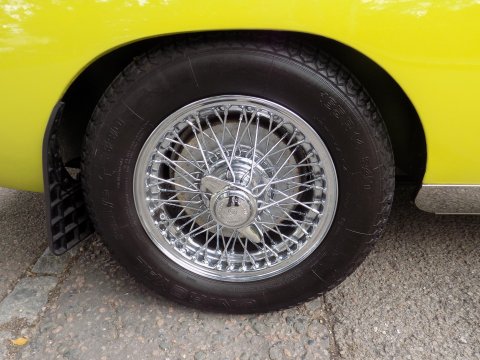 MG B ROADSTER 51
