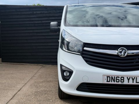 Vauxhall Vivaro 1.6 Vivaro 2900 Sportive CDTi 19
