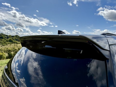 Land Rover Discovery SDV6 HSE 16