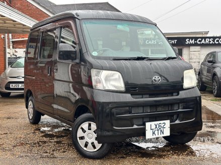 Toyota bB Pixis