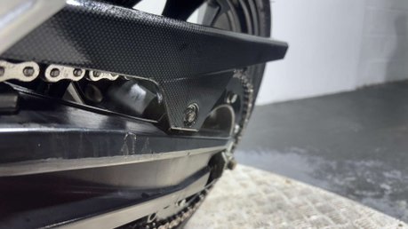 Hyosung GD 2016 ONLY 1K VERY CLEAN LIGHT WEIGHT SPORTS BIKE 250CC NEW MOT 33