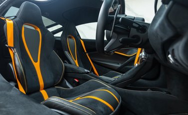 McLaren 720S 18