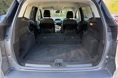 Ford Kuga TITANIUM TDCI 2WD - 10 SERVICES - NEW MOT - NEW DISCS AND PADS ALL ROUND 41