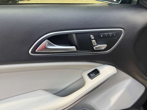 Mercedes-Benz GLA 2.1 GLA 200 Sport Premium+ D Auto 5dr 65
