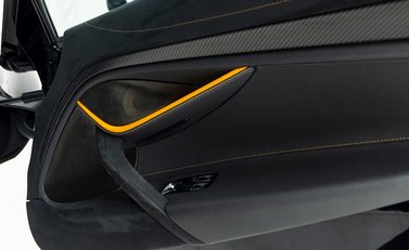 McLaren 720S Performance 20