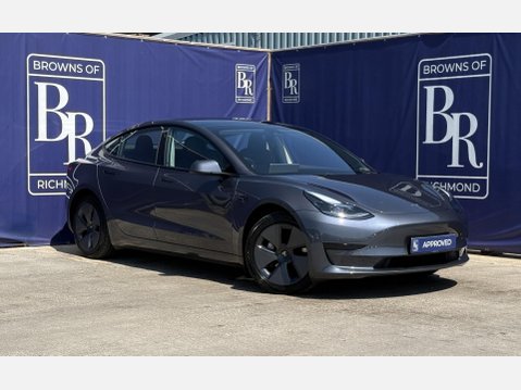 Tesla Model 3 Saloon 4dr Electric Auto RWD (241 bhp) 1