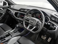 Audi RS Q3 2.5 RS Q3 Sport Edition TFSI Quattro Semi-Auto 4WD 5dr 2