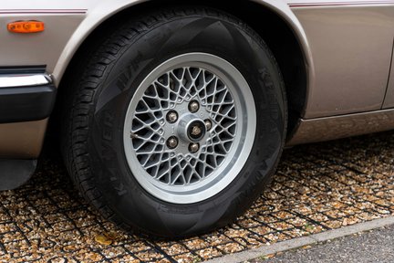 Jaguar XJS 3.6 14