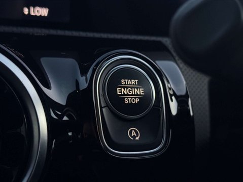 Mercedes-Benz A Class 1.3 A 180 AMG Line Executive Auto 5dr 29