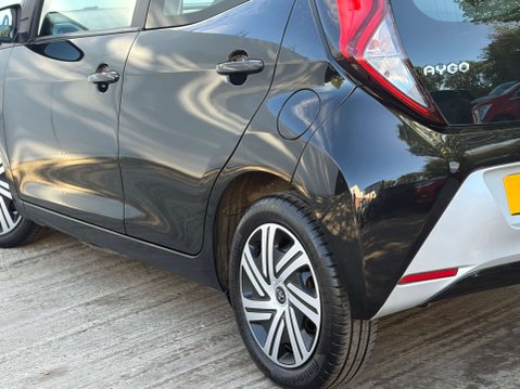 Toyota Aygo 1.0 Aygo X-Play TSS VVT-i 5dr 22