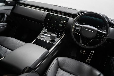 Land Rover Range Rover Sport 3.0 D300 MHEV Dynamic SE SUV 5dr Diesel Auto 4WD Euro 6 (s/s) (300 ps) 6