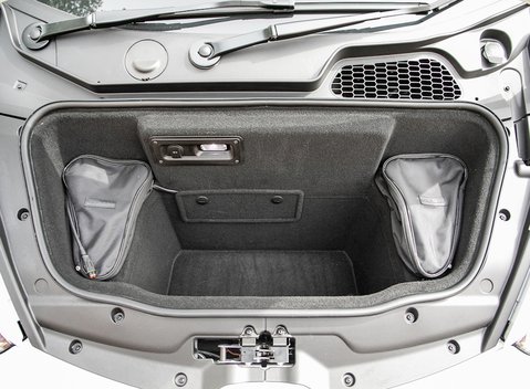 Lamborghini Huracan Spyder LP640-4 Performante 28