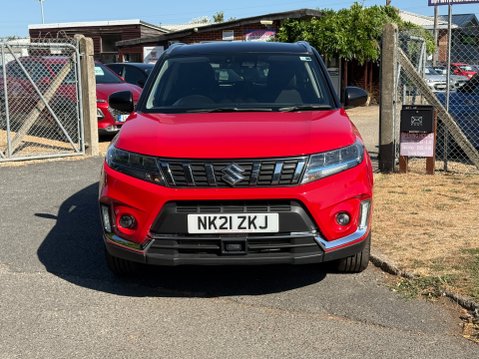 Suzuki Vitara SZ-T BOOSTERJET MHEV 9