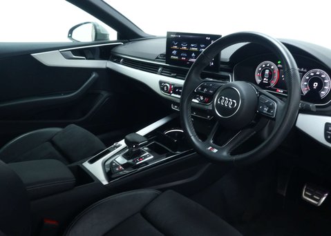 Audi A5 2.0 TFSI 35 S line Coupe 2dr Petrol S Tronic Euro 6 (s/s) (150 ps) 46