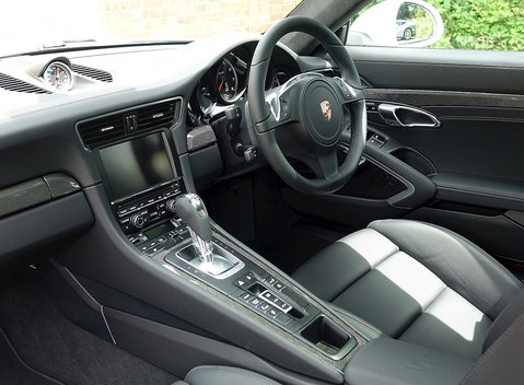 Porsche 911 (991) Turbo S 18