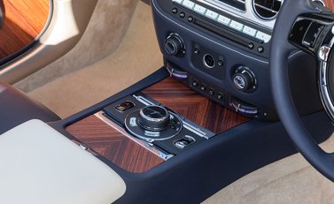 Rolls-Royce Dawn 23