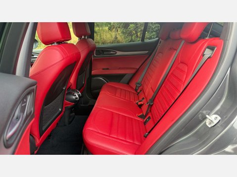 Alfa Romeo Stelvio 2.1 Stelvio Veloce TD AWD Auto 4WD 5dr 13