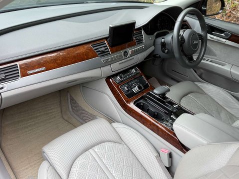 Audi A8 3.0 A8 Sport Executive TDI Quattro Auto 4WD 4dr 5