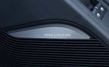 Audi R8 V10 PERFORMANCE CARBON BLACK 21