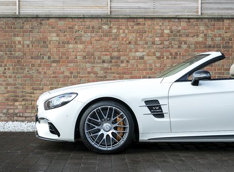 Mercedes-Benz SL Class SL63 27