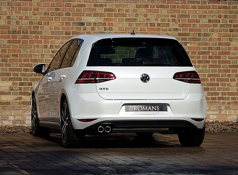 Volkswagen Golf GTD 2.0 TDi 3