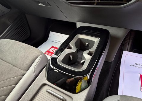 Volkswagen Id.5 Pro 77kWh Style SUV 5dr Electric Auto (174 ps) 17