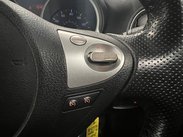 Nissan Juke 1.6 Acenta Premium Euro 5 (s/s) 5dr 17