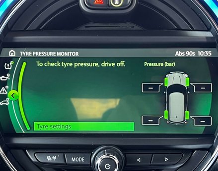 Mini Countryman 2.0 Countryman John Cooper Works 4WD 5dr 39