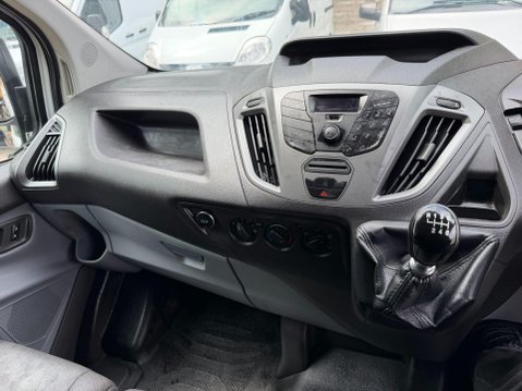 Ford Transit Custom 2.2 TDCi 270 Panel Van 5dr Diesel Manual L1 H1 (186 g/km, 123 bhp) 23