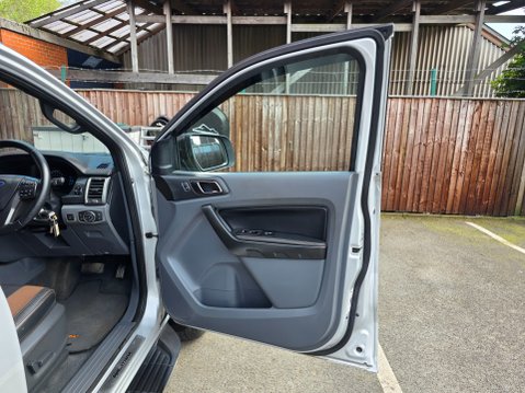 Ford Ranger WILDTRAK 4X4 DCB TDCI AUTO 19