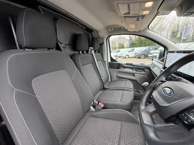 Ford Transit Custom SWB L1H1 Low Roof Trend 280 Air Con Alloys Cam Carplay Sensors EURO 6 14