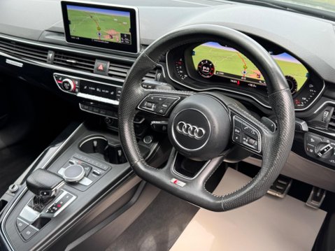 Audi A4 2.0 TDI Black Edition S Tronic quattro Euro 6 (s/s) 4dr 50
