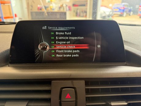 BMW 2 Series 1.5 218i M Sport Euro 6 (s/s) 2dr 25