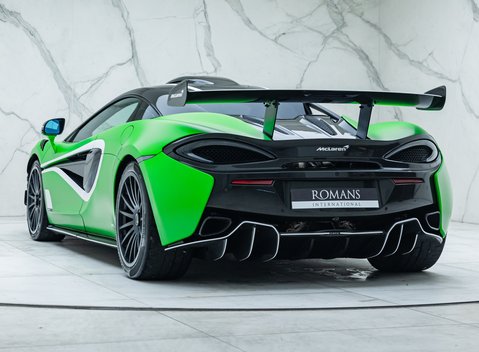 McLaren 620R 10