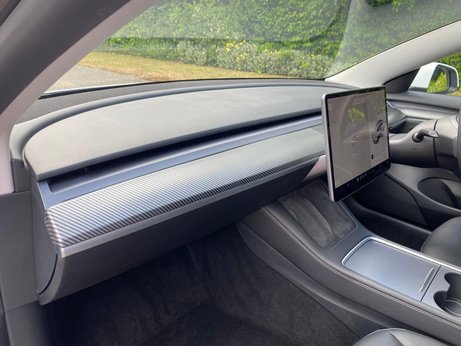 Tesla Model 3 (Dual Motor) Long Range Auto 4WDE 4dr 73