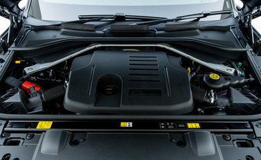 Land Rover Range Rover P460e Autobiography LWB 38