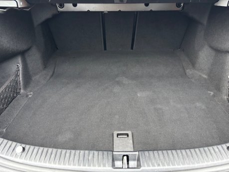 Mercedes-Benz C Class 2.0 C220d Sport (Premium Plus) Saloon 4dr Diesel G-Tronic+ Euro 6 (194ps) 14