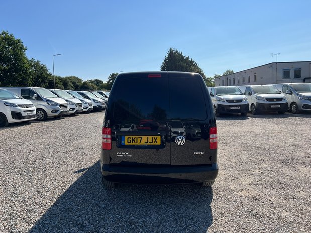 Volkswagen Caddy SWB L1H1 Low Roof Highline Air Con Alloys Sensors EURO 6 NO VAT 7