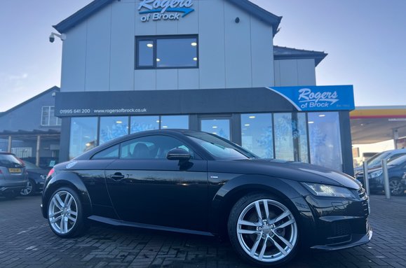 Audi TT 2.0 TDI ULTRA S LINE 2