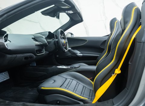 Ferrari SF90 SPIDER 19