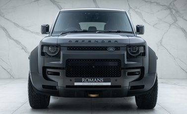 Land Rover Defender OCTA EDITION ONE 7