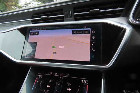 Audi A6 2.0 TDI 40 S line Saloon 4dr Diesel S Tronic Euro 6 (s/s) (204 ps) 11
