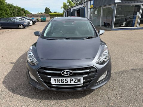 Hyundai i30 1.6 i30 SE Nav Blue Drive CRDi 5dr 3