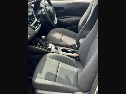 Toyota Corolla 1.8 VVT-h Excel Touring Sports 5dr Petrol Hybrid CVT Euro 6 (s/s) (140 ps) 11